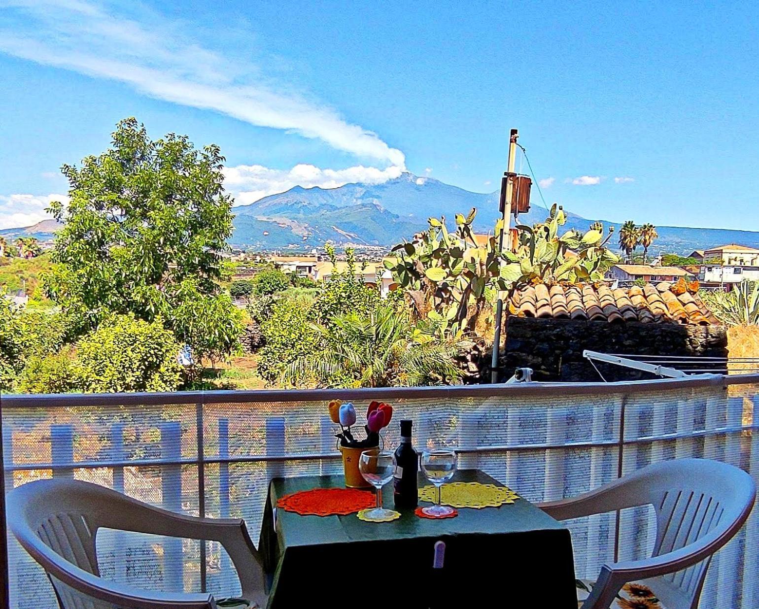 Villa Casa Del Sole Con Vista Sull'Etna A 200 Mt Dal Mare Acireale Exterior foto